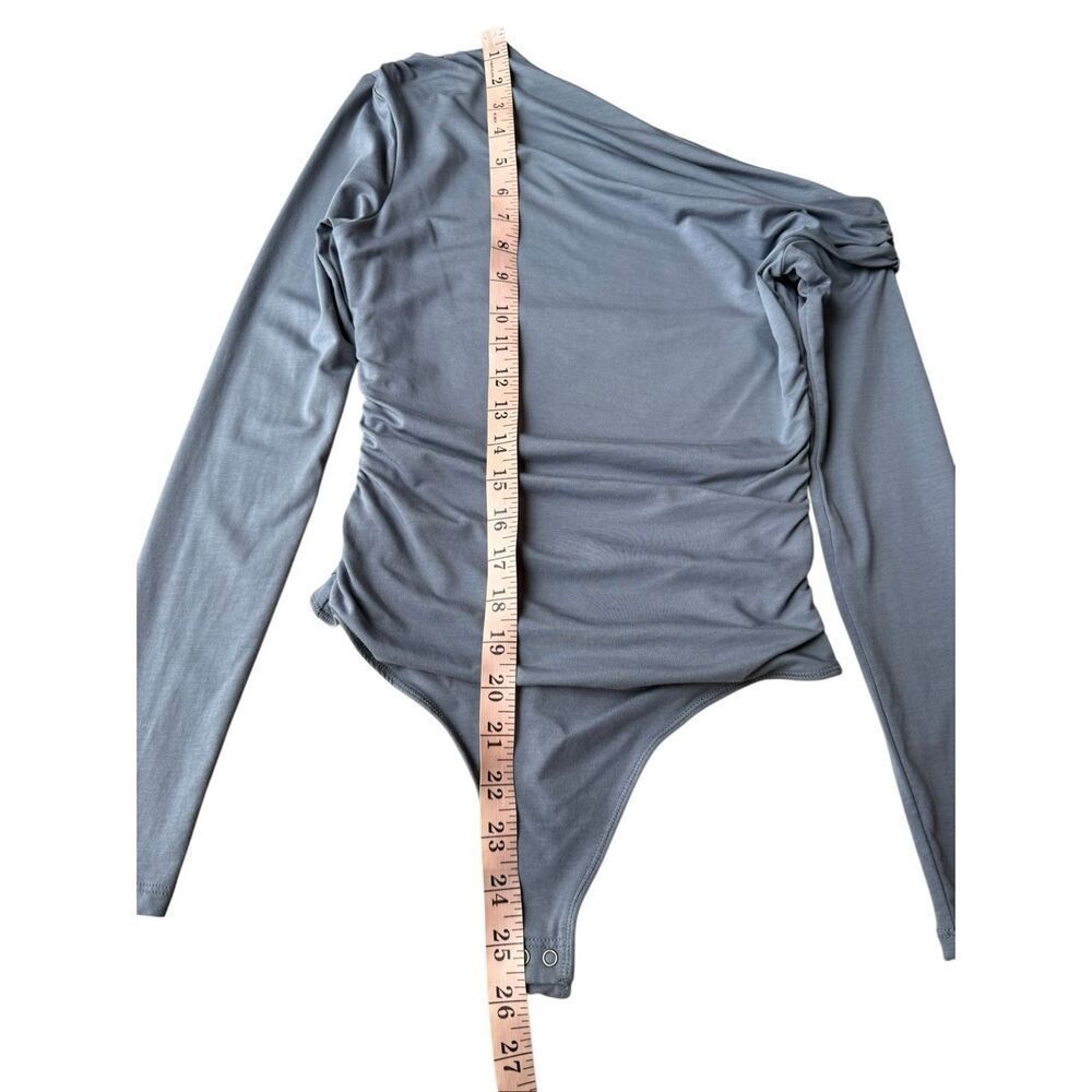 Abercrombie & Fitch Long-Sleeve Asymmetrical Draped Bodysuit Size XS - Picture 8 of 10